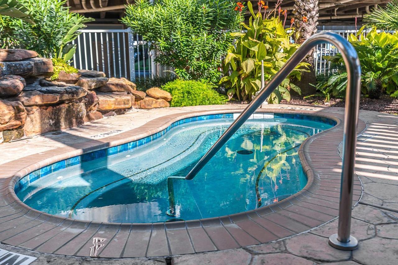 Steps To Pool And Beachamazing Views From Two Balconies Galveston Exterior photo